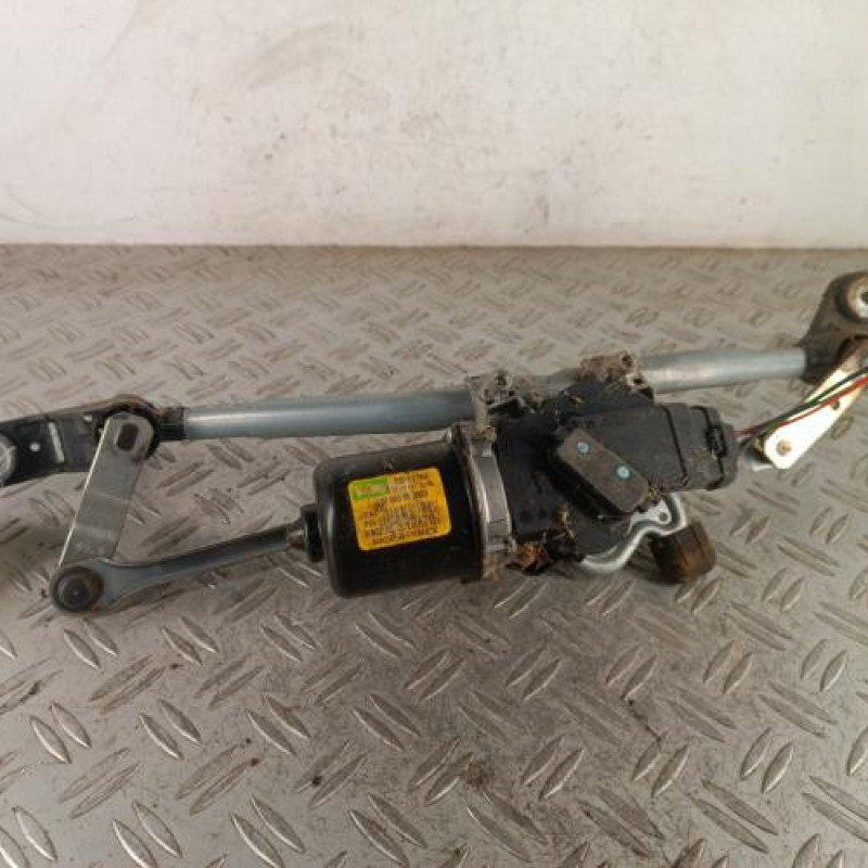 Moteur essuie glace avant RENAULT CLIO 3