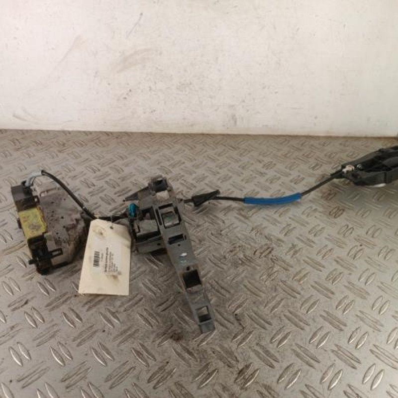 Serrure arriere gauche CITROEN C4 1