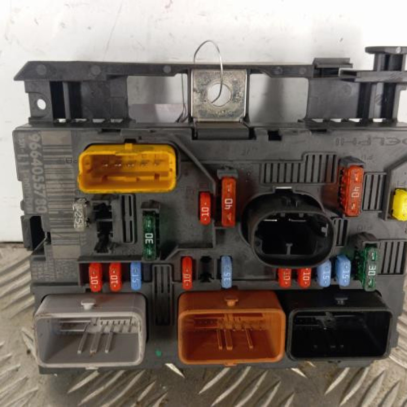 Boitier servitude moteur (BSM) PEUGEOT 207