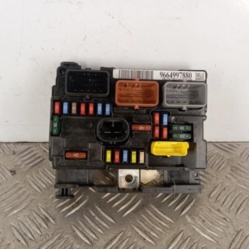 Boitier servitude moteur (BSM) PEUGEOT 207
