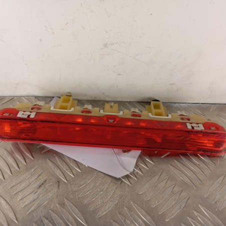 Feu arriere stop central PEUGEOT 207