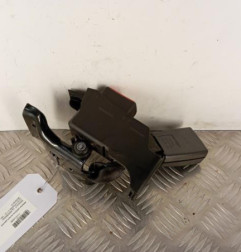 Attache ceinture arriere gauche RENAULT CLIO 3