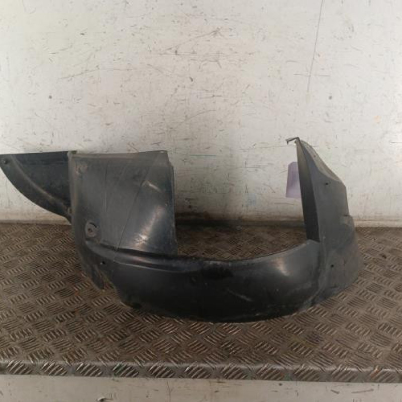 Pare boue avant gauche PEUGEOT PARTNER 1