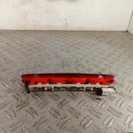 Feu arriere stop central HYUNDAI I 20 1