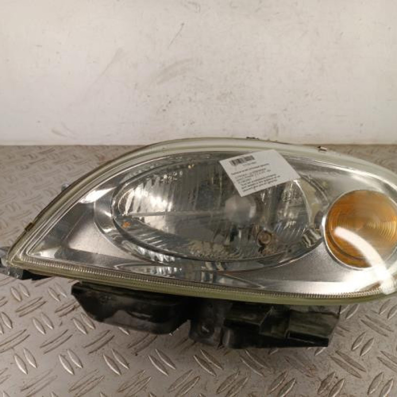 Optique avant principal gauche (feux)(phare) CITROEN SAXO