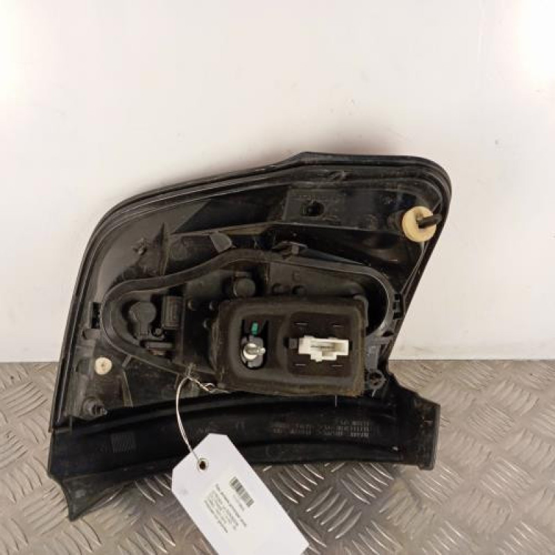 Feu arriere principal droit (feux) CITROEN C3 2 Feu arriere principal droit (feux) CITROEN C3 2