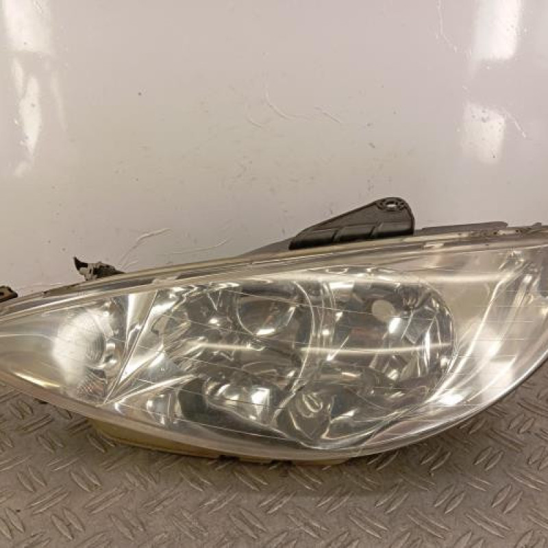 Optique avant principal gauche (feux)(phare) PEUGEOT 206