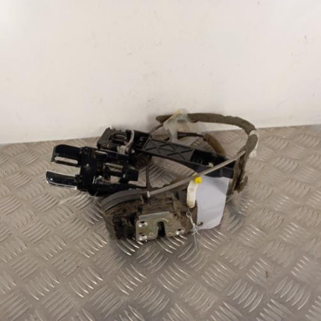 Serrure avant gauche NISSAN QASHQAI 1