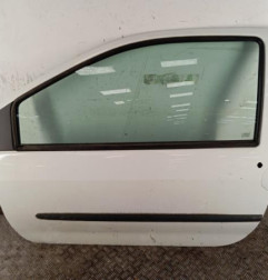 Porte avant gauche RENAULT TWINGO 1 Photo n°1
