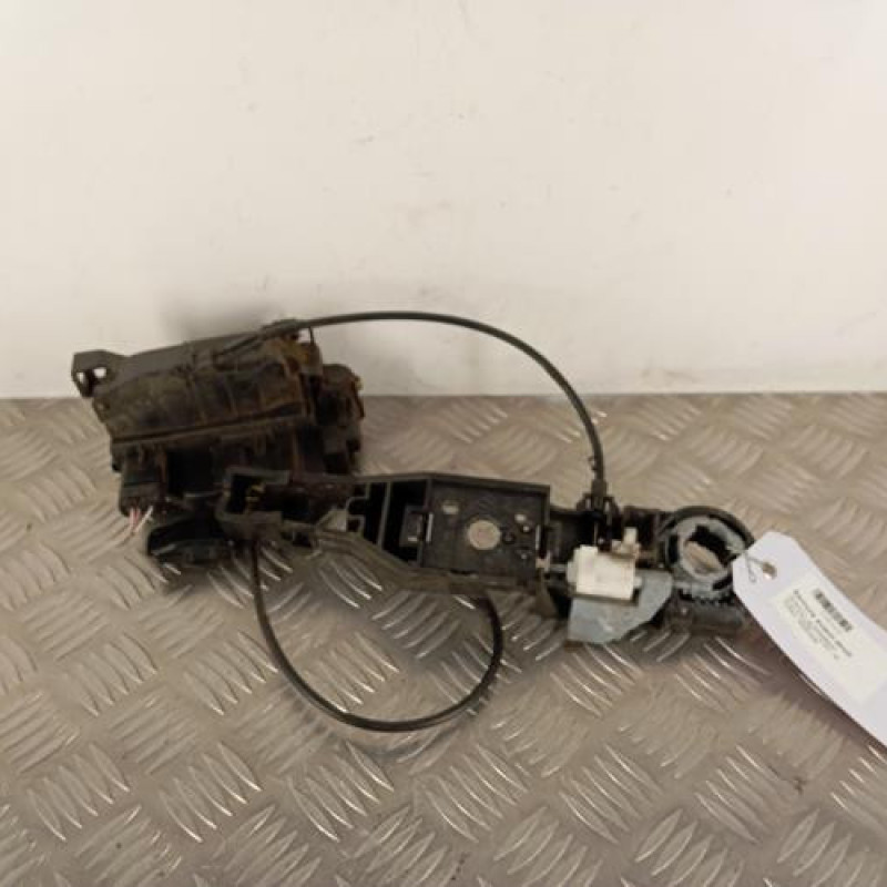 Serrure avant droit RENAULT CLIO 3