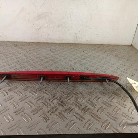 Feu arriere stop central HYUNDAI I 30 2