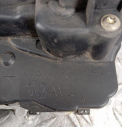Serrure avant droit PEUGEOT 307 Photo n°4