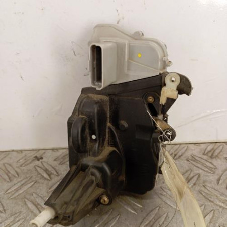Serrure avant gauche PEUGEOT 307