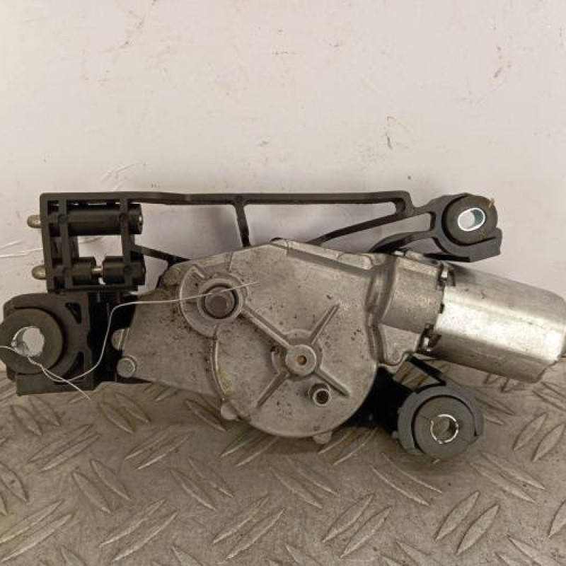 Moteur essuie glace arriere PEUGEOT 206
