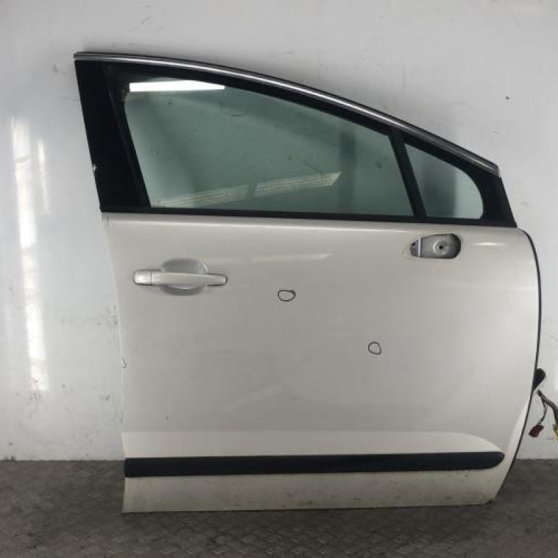 Porte avant droit PEUGEOT 3008 1