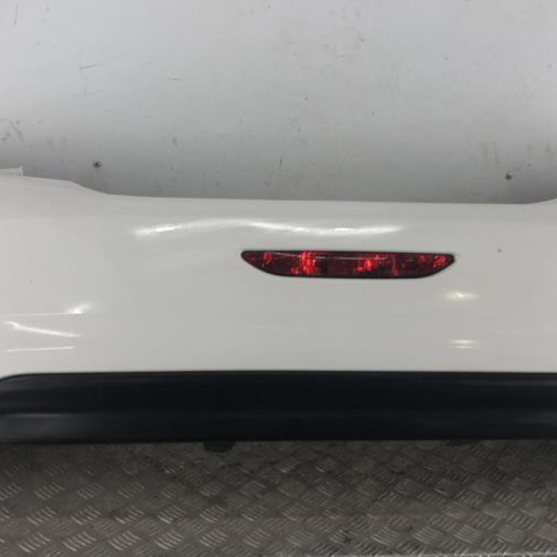 Pare choc arriere PEUGEOT 208 1