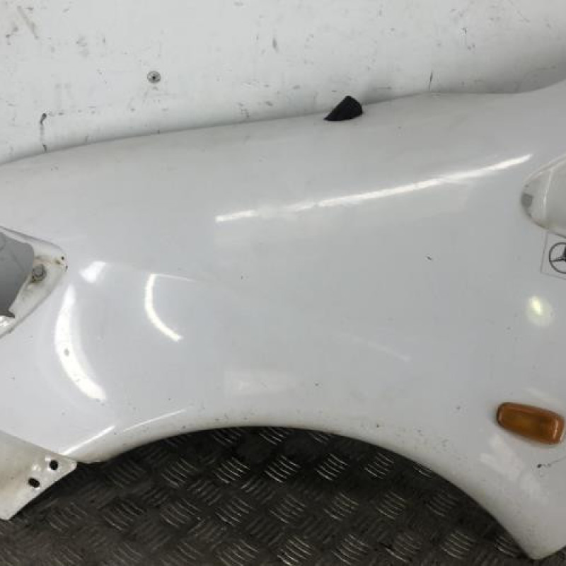 Aile avant gauche MERCEDES VITO 638 Aile avant gauche MERCEDES VITO 638