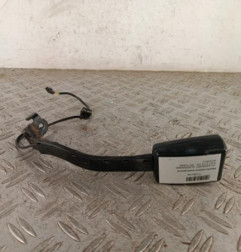 Attache ceinture avant gauche VOLKSWAGEN GOLF 6 Photo n°1