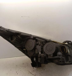 Optique avant principal gauche (feux)(phare) PEUGEOT 5008 1