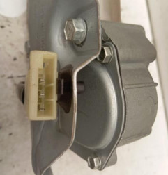 Moteur essuie glace arriere RENAULT CLIO 1 Photo n°3