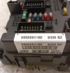 Boitier servitude moteur (BSM) PEUGEOT 206 Photo n°3