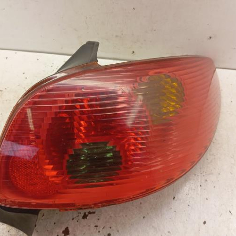 Feu arriere principal droit (feux) PEUGEOT 206