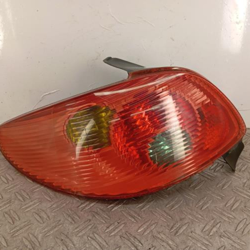 Feu arriere principal gauche (feux) PEUGEOT 206
