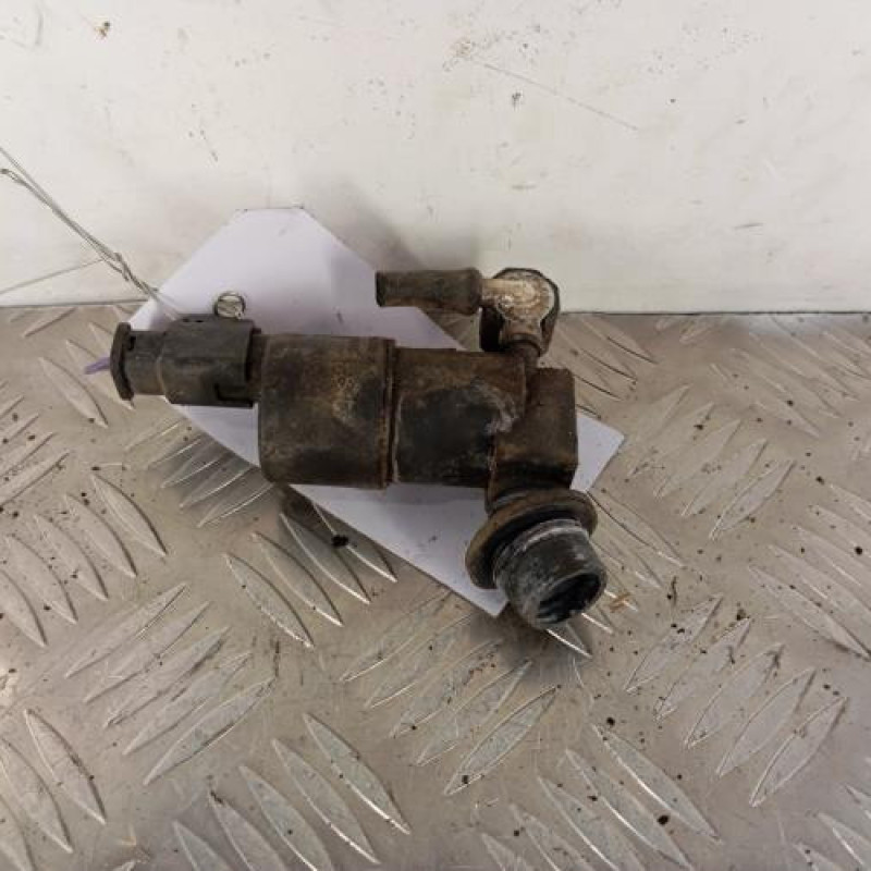 Pompe lave glace avant CITROEN C3 2 Pompe lave glace avant CITROEN C3 2