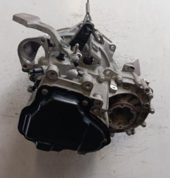 Boite de vitesses VOLKSWAGEN POLO 5 Photo n°3