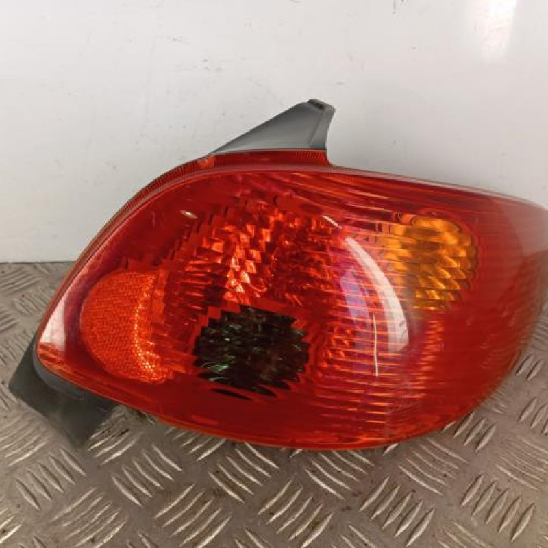 Feu arriere principal droit (feux) PEUGEOT 206
