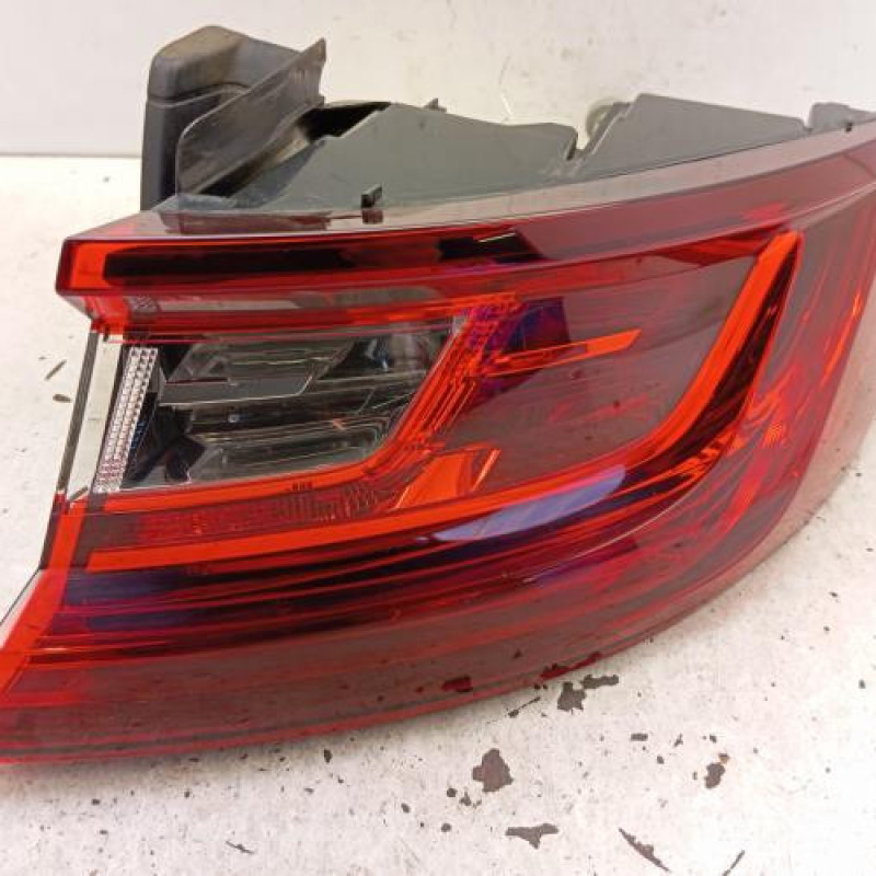 Feu arriere principal droit (feux) RENAULT MEGANE 4 Feu arriere principal droit (feux) RENAULT MEGANE 4