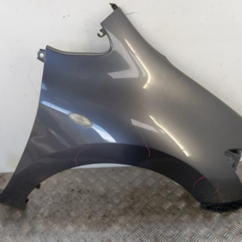 Aile avant droit TOYOTA AURIS 1