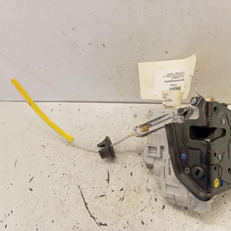 Serrure arriere gauche AUDI A4 2