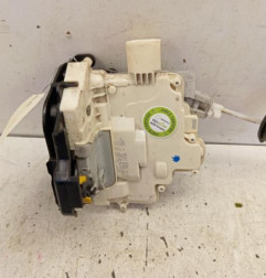 Serrure arriere gauche AUDI A4 2