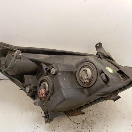 Optique avant principal gauche (feux)(phare) TOYOTA COROLLA VERSO 2