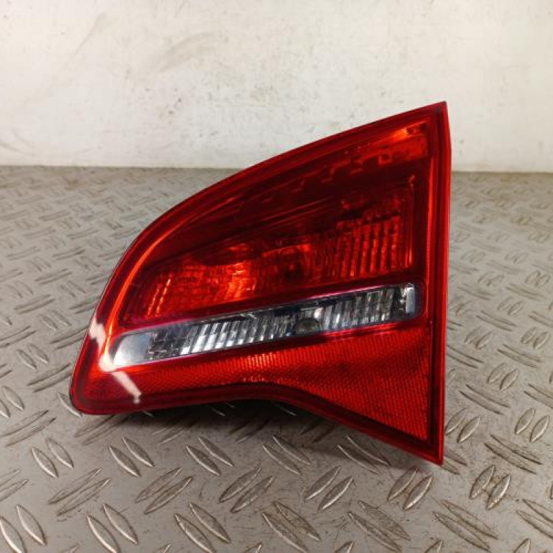 Feu arriere secondaire droit (feux) OPEL MERIVA B