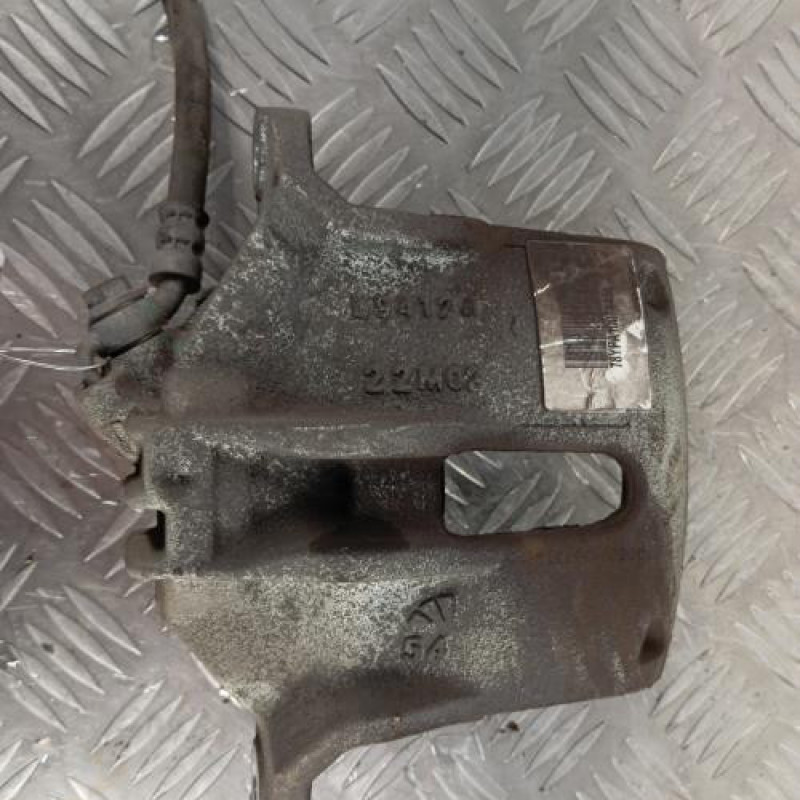 Etrier avant gauche (freinage) PEUGEOT 208 2