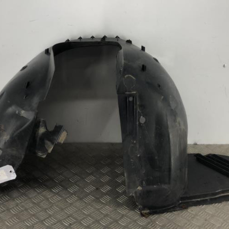 Pare boue avant gauche PEUGEOT 307 Pare boue avant gauche PEUGEOT 307