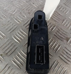 Interrupteur de leve vitre avant gauche CITROEN C3 2