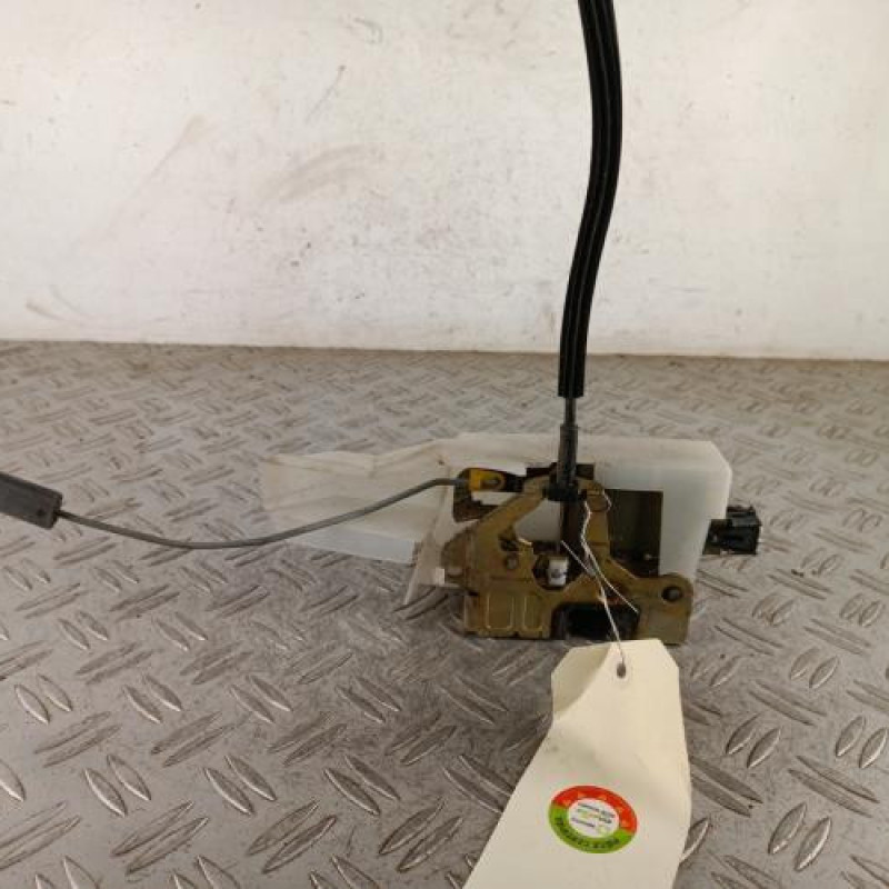Serrure avant gauche RENAULT CLIO 2