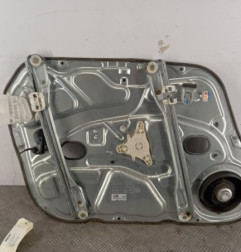 Leve vitre electrique avant droit HYUNDAI I 30 1 Photo n°4