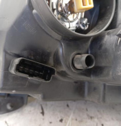 Optique avant principal droit (feux)(phare) RENAULT CLIO 2 Photo n°3