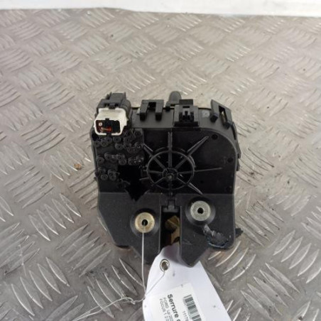 Serrure de hayon FORD FOCUS 1