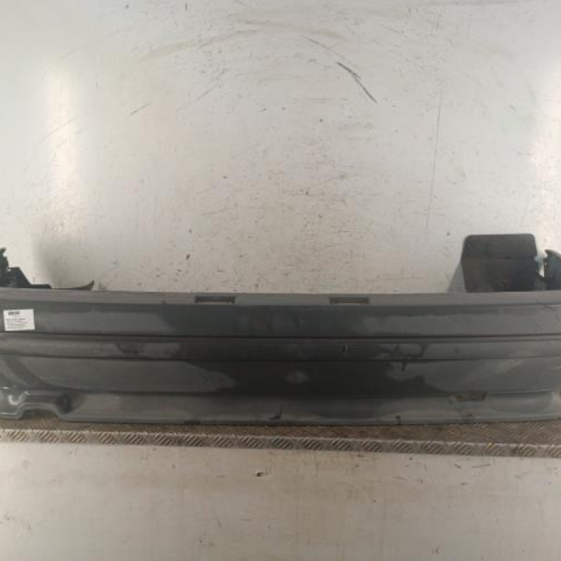 Pare choc arriere RENAULT R19