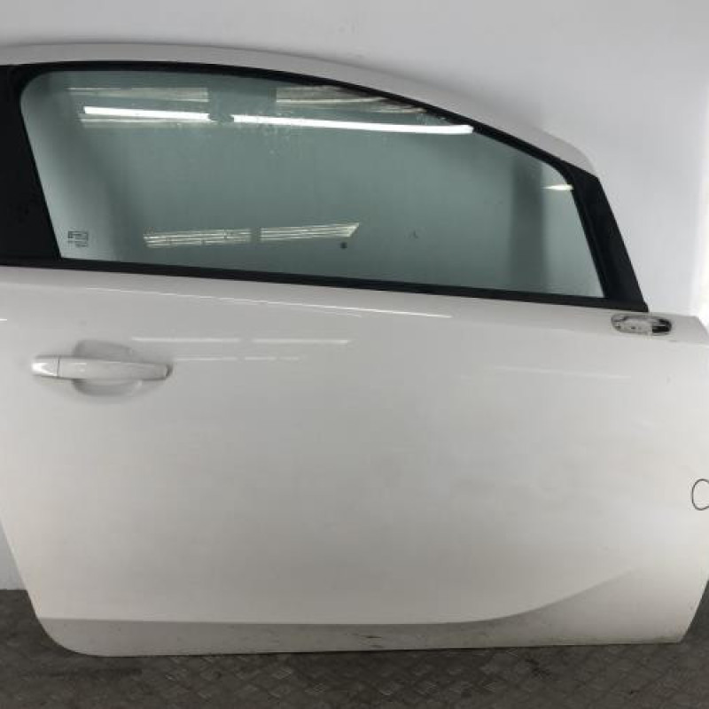 Porte avant droit OPEL CORSA E