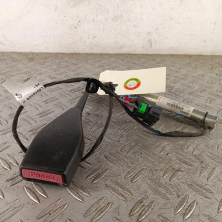 Attache ceinture avant droit RENAULT KANGOO 2
