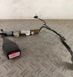 Attache ceinture avant gauche RENAULT CLIO 2 CAMPUS Photo n°1