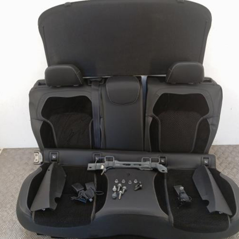 Banquette arriere (KIT DERIV VP) RENAULT MEGANE 4