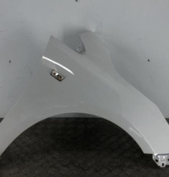 Aile avant droit OPEL CORSA E Photo n°1