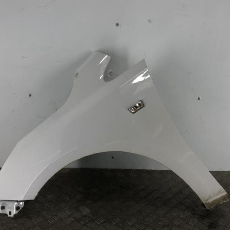 Aile avant gauche OPEL CORSA E